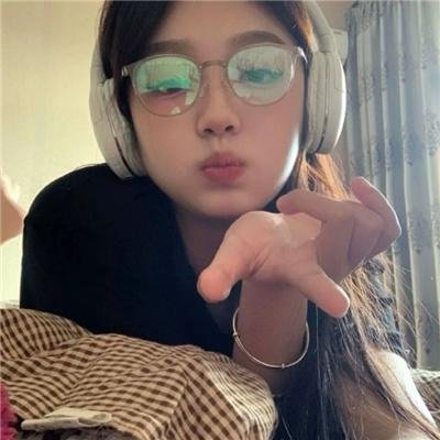 女孩2